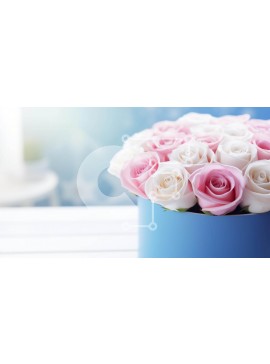 Intra Συλλεκτικό Ξύλινο Παζλ Plywood  4mm - Floral σύνθεση με ροζ και λευκά τριαντάφυλλα σε μπλε βάζο Σε Ξύλινο Κουτί - Διαστάσεις Puzzle: 10x10 cm – 25 κομμάτια