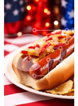 Σετ των 2 Intra Συλλεκτικό Ξύλινο Παζλ Plywood  4mm - Χοτ ντογκ αμερικανικού τύπου με τσιπς σε πιάτο αμερικανικής σημαίας Σε Ξύλινο Κουτί - Διαστάσεις: 10x10 cm – 25 κομμάτια