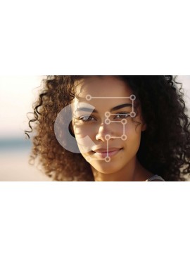 Intra Συλλεκτικό Ξύλινο Παζλ Plywood  4mm - Όμορφη εικόνα μιας νεαρής γυναίκας που απολαμβάνει την παραλία μια ηλιόλουστη μέρα Σε Ξύλινο Κουτί - Διαστάσεις Puzzle: 10x10 cm – 25 κομμάτια