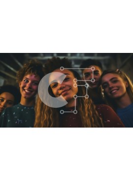 Intra Συλλεκτικό Ξύλινο Παζλ Plywood  4mm - Ομάδα νέων που χαμογελούν σε αμυδρά φωτισμένο δωμάτιο Σε Ξύλινο Κουτί - Διαστάσεις Puzzle: 10x10 cm – 25 κομμάτια