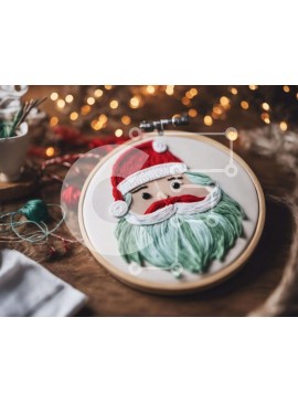 Intra Συλλεκτικό Ξύλινο Παζλ Plywood  4mm - Τσέρκι κεντήματος Άγιου Βασίλη σε ξύλινο τραπέζι Σε Ξύλινο Κουτί - Διαστάσεις Puzzle: 10x10 cm – 25 κομμάτια