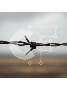 Intra Συλλεκτικό Ξύλινο Παζλ Plywood  4mm - Σκουριασμένος φράχτης από συρματοπλέγματα Σε Ξύλινο Κουτί - Διαστάσεις Puzzle: 10x10 cm – 25 κομμάτια