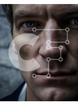 Intra Συλλεκτικό Ξύλινο Παζλ Plywood  4mm - Επαγγελματικό πορτρέτο ενός άνδρα με κοστούμι και γραβάτα με μπλε μάτια Σε Ξύλινο Κουτί - Διαστάσεις Puzzle: 10x10 cm – 25 κομμάτια