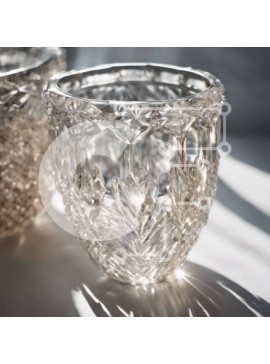 Intra Συλλεκτικό Ξύλινο Παζλ Plywood  4mm - Διαφανή γυάλινα βάζα σε λευκή επιφάνεια Σε Ξύλινο Κουτί - Διαστάσεις Puzzle: 10x10 cm – 25 κομμάτια