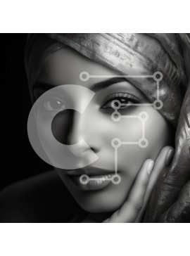 Intra Συλλεκτικό Ξύλινο Παζλ Plywood  4mm - Εκπληκτικό πορτρέτο μιας σοβαρής γυναίκας που φορά μαντίλα Σε Ξύλινο Κουτί - Διαστάσεις Puzzle: 10x10 cm – 25 κομμάτια