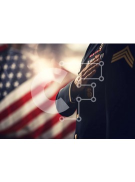 Intra Συλλεκτικό Ξύλινο Παζλ Plywood  4mm - Στρατιωτικός άνδρας που χαιρετίζει την αμερικανική σημαία Σε Ξύλινο Κουτί - Διαστάσεις Puzzle: 10x10 cm – 25 κομμάτια