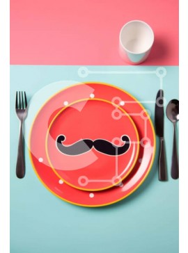 Σετ των 2 Intra Συλλεκτικό Ξύλινο Παζλ Plywood  4mm - Κόκκινο πιάτο με μαχαιροπίρουνα και πιάτο σε σχήμα μουστάκι στο τραπέζι Σε Ξύλινο Κουτί - Διαστάσεις: 10x10 cm – 25 κομμάτια