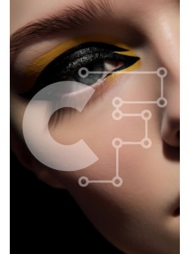 Intra Συλλεκτικό Ξύλινο Παζλ Plywood  4mm - Κομψή γυναίκα με έντονο κίτρινο eyeliner και μαύρο φόρεμα Σε Ξύλινο Κουτί - Διαστάσεις Puzzle: 10x10 cm – 25 κομμάτια