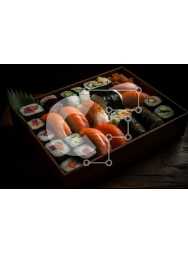 Σετ των 2 Intra Συλλεκτικό Ξύλινο Παζλ Plywood  4mm - Οπτικά εντυπωσιακό κουτί σούσι με ρολά σολομού, τόνου και αβοκάντο Σε Ξύλινο Κουτί - Διαστάσεις: 10x10 cm – 25 κομμάτια