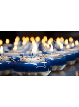 Intra Συλλεκτικό Ξύλινο Παζλ Plywood  4mm - Ομάδα γαλανόλευκων κηροπήγια Σε Ξύλινο Κουτί - Διαστάσεις Puzzle: 10x10 cm – 25 κομμάτια