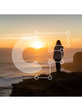 Intra Συλλεκτικό Ξύλινο Παζλ Plywood  4mm - Εκπληκτική θέα στο ηλιοβασίλεμα μιας γυναίκας που στέκεται σε έναν γκρεμό με θέα στον ωκεανό Σε Ξύλινο Κουτί - Διαστάσεις: 10x10 cm – 25 κομμάτια