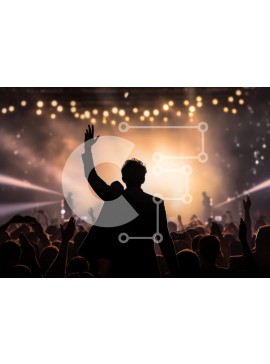 Intra Συλλεκτικό Ξύλινο Παζλ Plywood  4mm - Άνθρωπος ζητωκραυγάζει σε μια νυχτερινή συναυλία με έντονα φώτα Σε Ξύλινο Κουτί - Διαστάσεις Puzzle: 10x10 cm – 25 κομμάτια