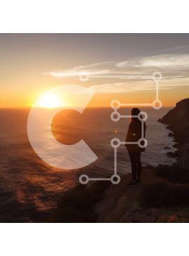 Intra Συλλεκτικό Ξύλινο Παζλ Plywood  4mm - Εκπληκτική θέα στο ηλιοβασίλεμα μιας γυναίκας σε έναν βράχο Σε Ξύλινο Κουτί - Διαστάσεις: 10x10 cm – 25 κομμάτια