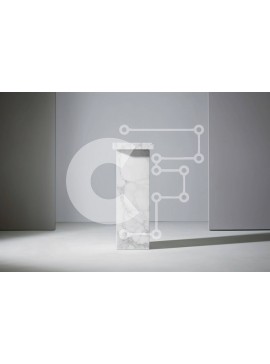 Intra Συλλεκτικό Ξύλινο Παζλ Plywood  4mm - Κομψή λευκή μαρμάρινη στήλη σε ένα δωμάτιο με χαμηλό φωτισμό Σε Ξύλινο Κουτί - Διαστάσεις Puzzle: 10x10 cm – 25 κομμάτια