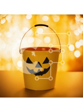 Intra Συλλεκτικό Ξύλινο Παζλ Plywood  4mm - Κίτρινος κάδος αποκριών με πρόσωπο κολοκύθας στο τραπέζι Σε Ξύλινο Κουτί - Διαστάσεις Puzzle: 10x10 cm – 25 κομμάτια