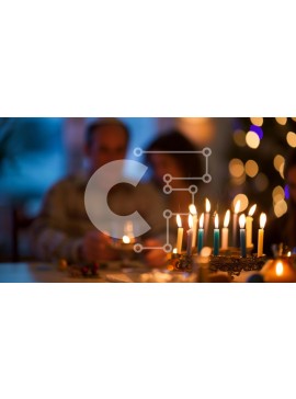 Intra Συλλεκτικό Ξύλινο Παζλ Plywood  4mm - Ρομαντικό τραπέζι φαγητού υπό το φως των κεριών με δύο άτομα Σε Ξύλινο Κουτί - Διαστάσεις Puzzle: 10x10 cm – 25 κομμάτια