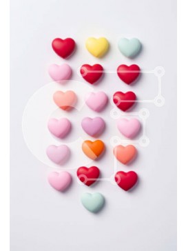 Intra Συλλεκτικό Ξύλινο Παζλ Plywood  4mm - Καραμέλες σε σχήμα καρδιάς για την ημέρα του Αγίου Βαλεντίνου σε λευκό φόντο Σε Ξύλινο Κουτί - Διαστάσεις Puzzle: 10x10 cm – 25 κομμάτια