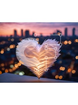 Intra Συλλεκτικό Ξύλινο Παζλ Plywood  4mm - Χάρτινο φανάρι σε σχήμα καρδιάς στον ορίζοντα της πόλης τη νύχτα Σε Ξύλινο Κουτί - Διαστάσεις Puzzle: 10x10 cm – 25 κομμάτια