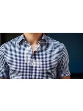 Intra Συλλεκτικό Ξύλινο Παζλ Plywood  4mm - Σοβαρός άνδρας με μπλε και άσπρο καρό πουκάμισο Σε Ξύλινο Κουτί - Διαστάσεις Puzzle: 10x10 cm – 25 κομμάτια