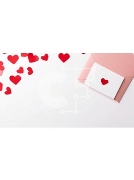 Intra Συλλεκτικό Ξύλινο Παζλ Plywood  4mm - Λευκός φάκελος με κόκκινες καρδιές που πέφτουν από τον ουρανό Σε Ξύλινο Κουτί - Διαστάσεις Puzzle: 10x10 cm – 25 κομμάτια