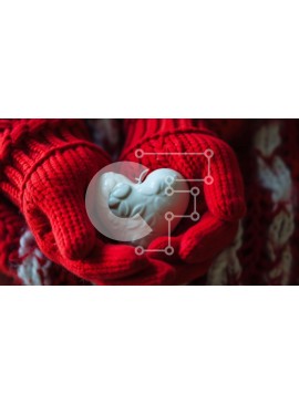 Intra Συλλεκτικό Ξύλινο Παζλ Plywood  4mm - Ζεστή και άνετη εικόνα κεριού σε σχήμα καρδιάς Σε Ξύλινο Κουτί - Διαστάσεις Puzzle: 10x10 cm – 25 κομμάτια