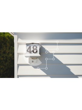 Intra Συλλεκτικό Ξύλινο Παζλ Plywood  4mm - Σπίτι Νούμερο 48 σε λευκό τοίχο Σε Ξύλινο Κουτί - Διαστάσεις Puzzle: 10x10 cm – 25 κομμάτια