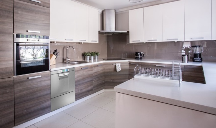 Intrahome Σύνθεση Έπιπλο Κουζίνας λευκό/sonomaoak 05-54531211 με blum μεντεσεδες και συρτάρια 10 ΜΕΤΡΑ ΤΡΕΧΟΝ Intrahome Σύνθεση Έπιπλο Κουζίνας λευκό/sonomaoak 05-54531211 με blum μεντεσεδες και συρτάρια 10 ΜΕΤΡΑ ΤΡΕΧΟΝ