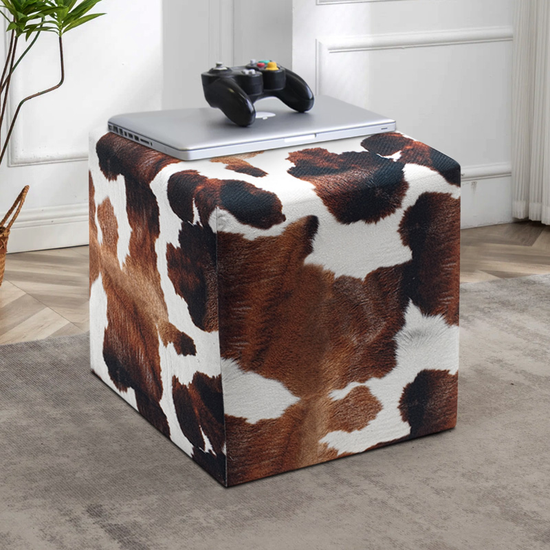Σκαμπώ Milky Megapap υφασμάτινο χρώμα καφέ – λευκό 40x40x40εκ. Σκαμπώ Milky Megapap υφασμάτινο χρώμα καφέ – λευκό 40x40x40εκ.