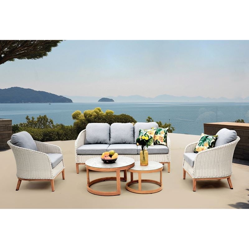 WOODWELL IBIZA Set Σαλόνι Κήπου: 3θέσιο +2 Πολυθρόνες+2 Τραπεζάκια ALU Φυσικό-Wicker Άσπρο-Μαξιλ.Γκρι 182x78x79-66x78x79-Φ80-Φ60cm Ε6875